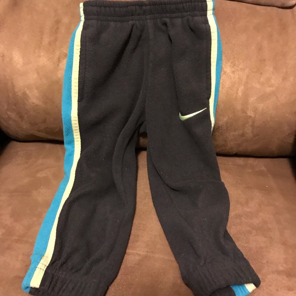 Nike Toddler 2T Cuffed Fleece Pants